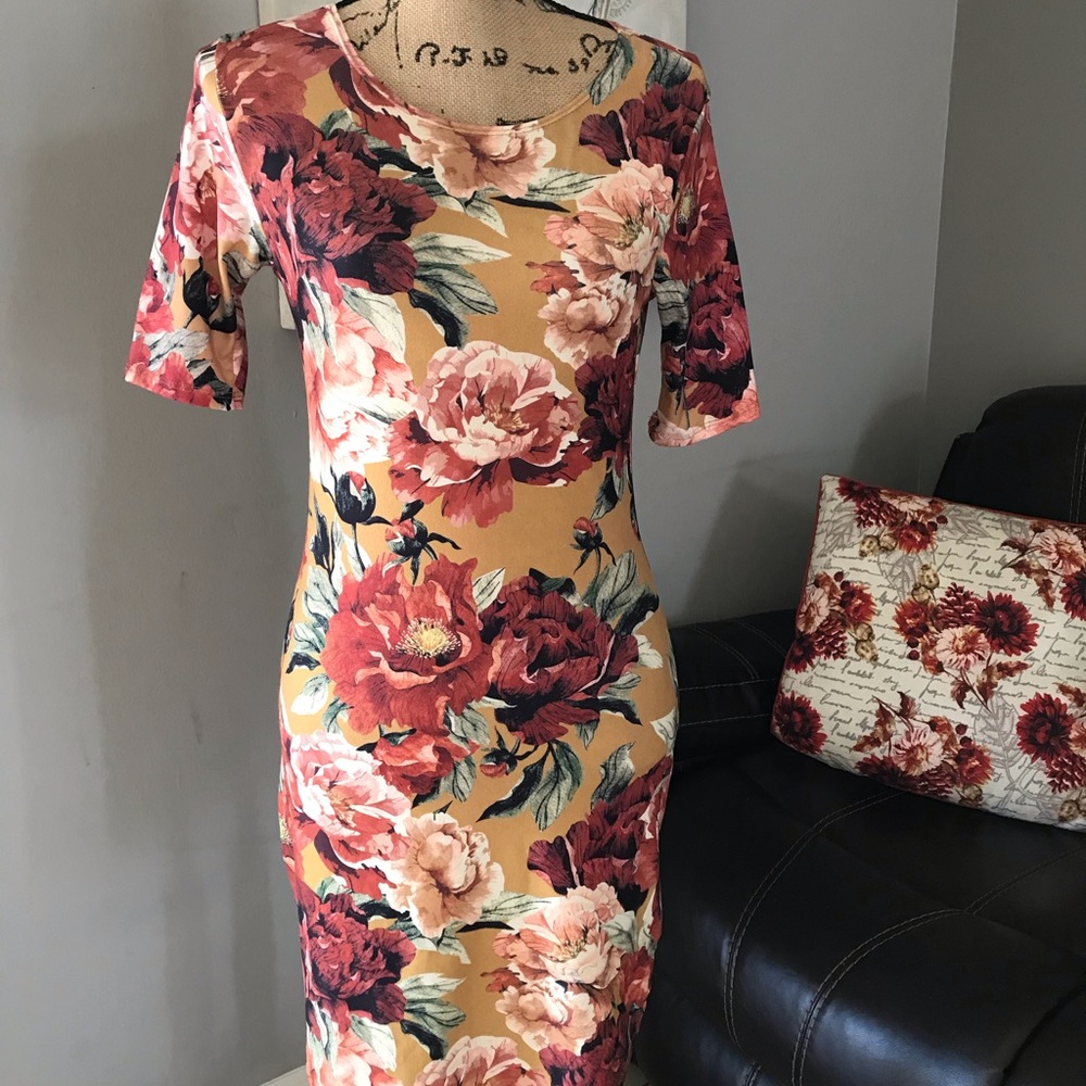 Floral print dress size s/m